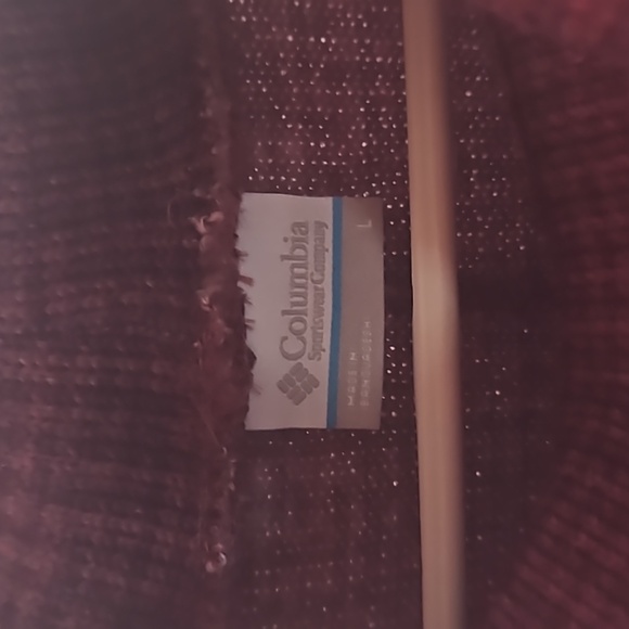 Columbia Extra-Thick Red a d Purple Cowl-Neck Sweatshirt Sz L - Picture 7 of 7